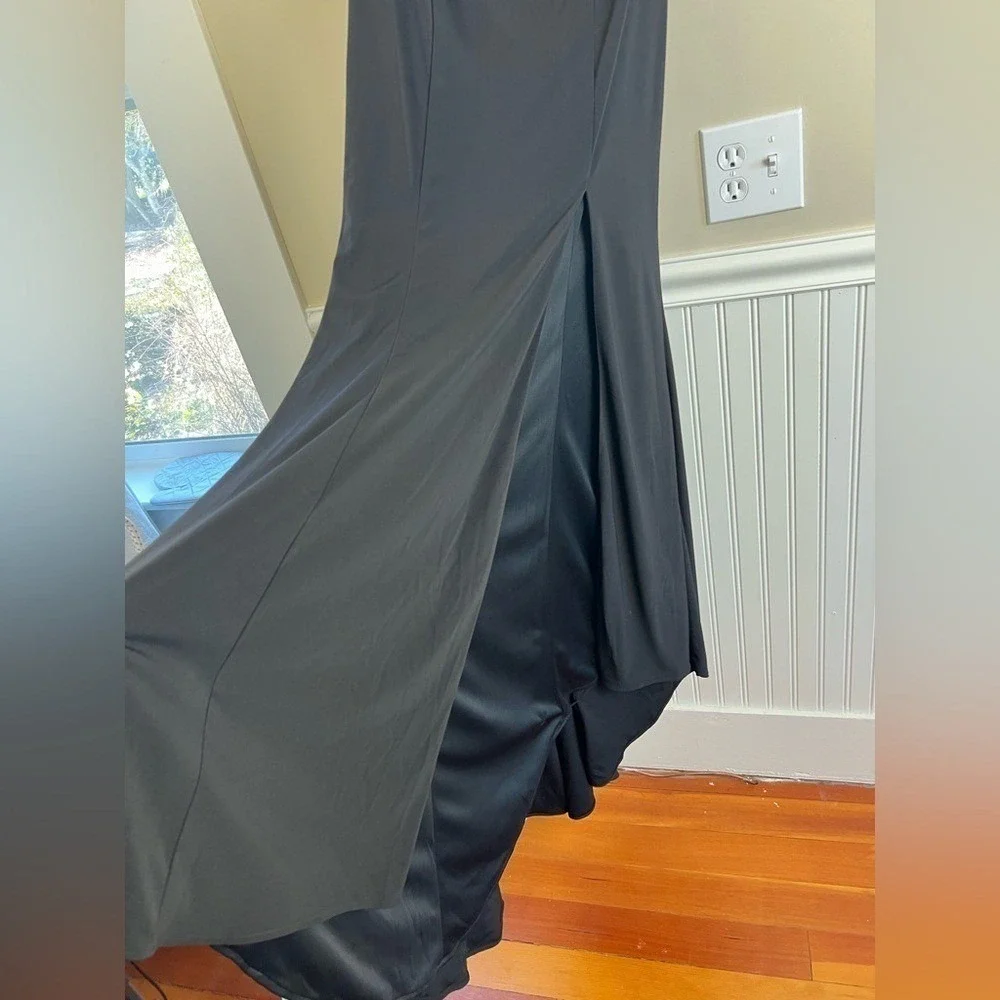 Tiffany Designs Black Formal Maxi Skirt Beaded Waist High Slit Train Size 4